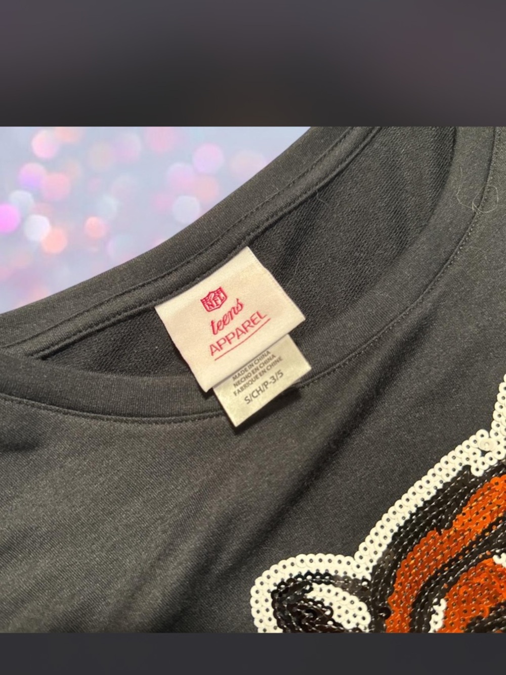 Cincinnati Bengals Sequin Cropped Tee - Picture 5 of 5